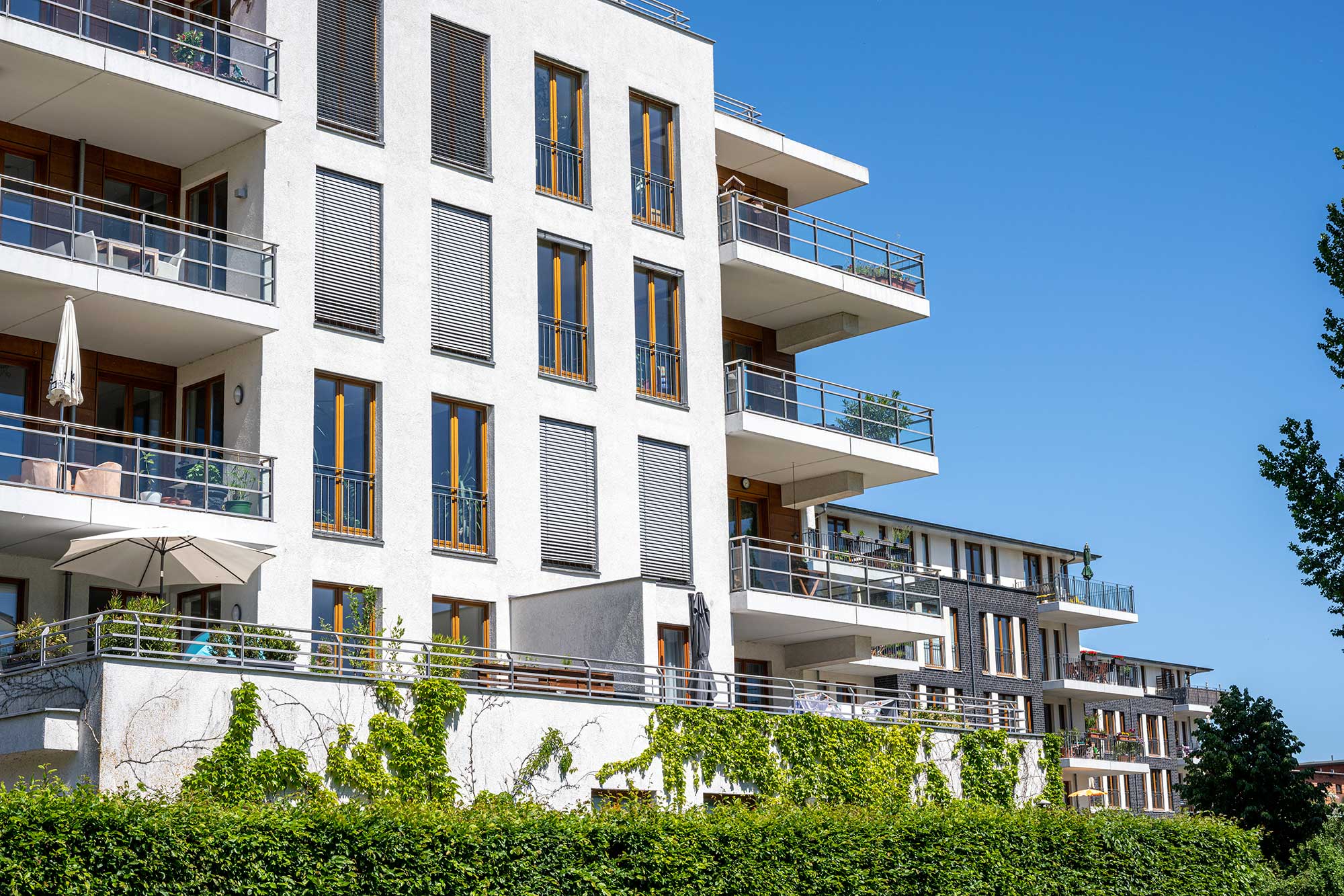 multifamily-01 Work-Outspace